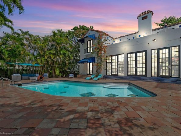 1624 Granada Blvd, Coral Gables FL 33134