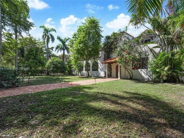 1624 Granada Blvd, Coral Gables FL 33134