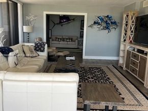108 Lakeshore Dr 338, North Palm Beach FL 33408
