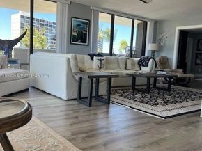 108 Lakeshore Dr 338, North Palm Beach FL 33408