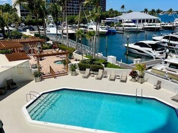 108 Lakeshore Dr 338, North Palm Beach FL 33408