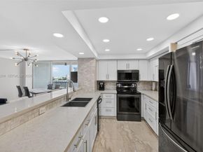 2655 Collins Ave 1407, Miami Beach FL 33140