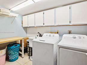 5614 Hope St, Hollywood FL 33021