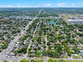 5614 Hope St, Hollywood FL 33021