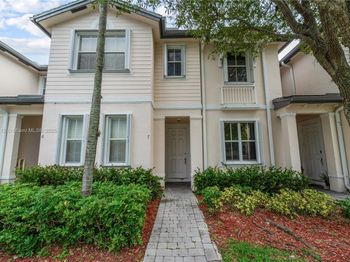 153 SE 28th Pl