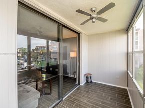 2860 Somerset Dr 210K, Lauderdale Lakes FL 33311