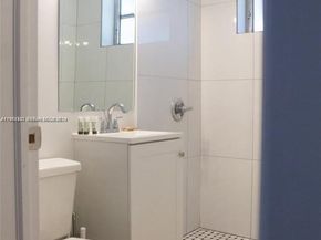 1821 Harding St, Hollywood FL 33020