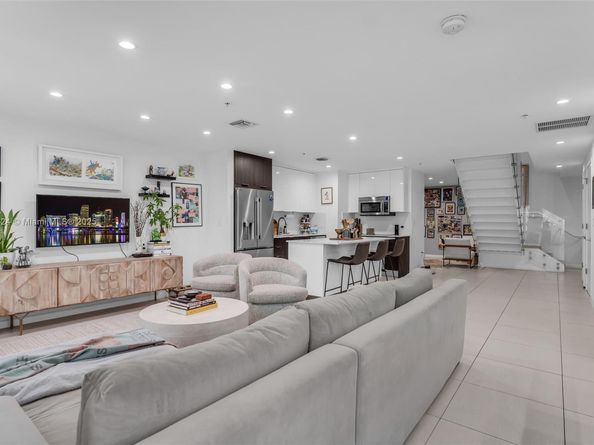 3301 NE 1st Ave M0510, Miami FL 33137