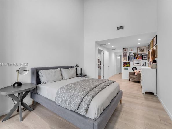 3301 NE 1st Ave M0510, Miami FL 33137