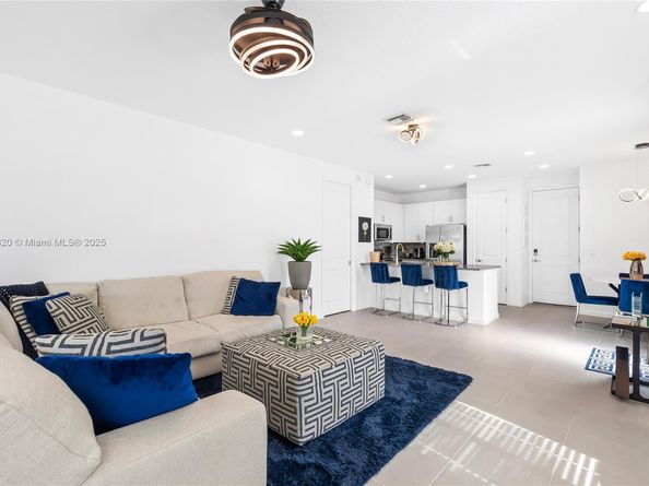 2184 NW 6th St, Fort Lauderdale FL 33311