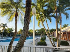 7852 Trent Dr 206, Tamarac FL 33321