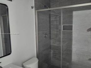 6821 NW 6th Ct, Miami FL 33150