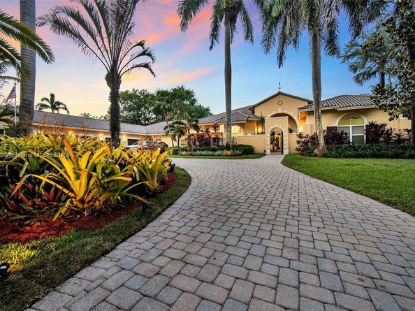 14211 Sunset Ln, Southwest Ranches FL 33330