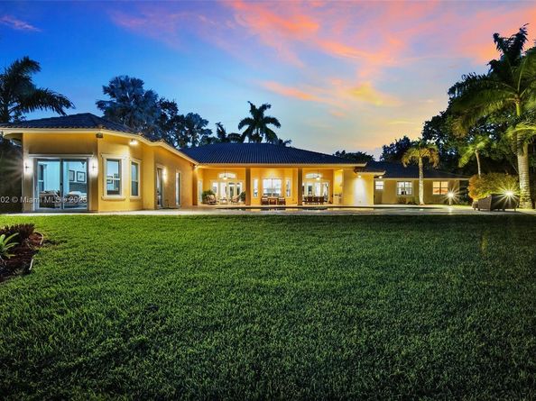 14211 Sunset Ln, Southwest Ranches FL 33330