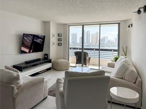 3530 Mystic Pointe Dr 1611, Aventura FL 33180