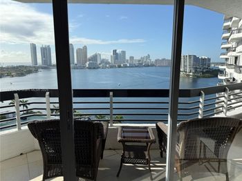 3530 Mystic Pointe Dr