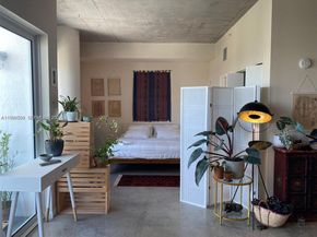 10 SW South River Dr #909, Miami FL 33130