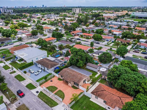 6830 SW 5th Ter, Miami FL 33144