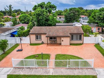 6830 SW 5th Ter