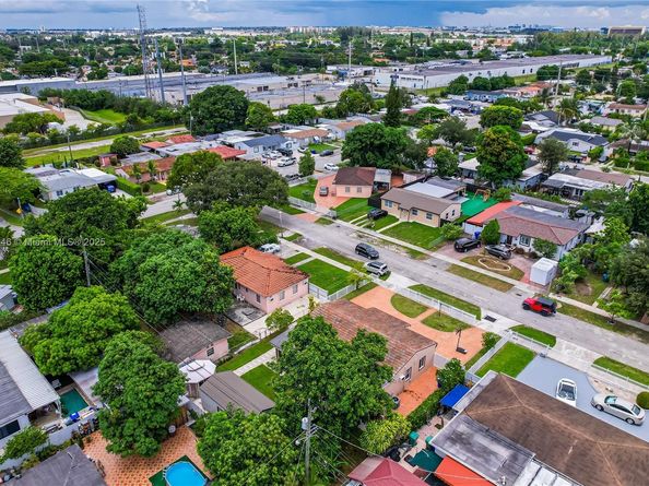 6830 SW 5th Ter, Miami FL 33144