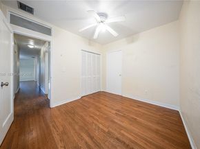 2725 SW 82nd Ave, Miami FL 33155