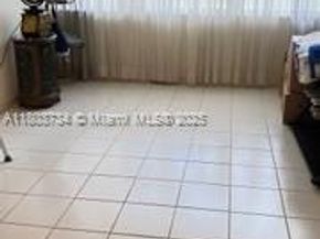 1400 Saint Charles Pl L4, Pembroke Pines FL 33026