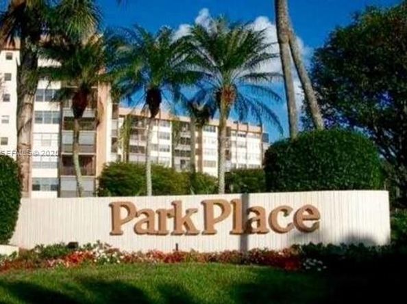 1400 Saint Charles Pl L4, Pembroke Pines FL 33026