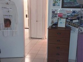 1400 Saint Charles Pl L4, Pembroke Pines FL 33026