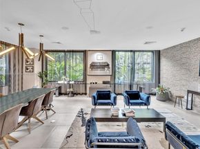 121 NE 34th St 2208, Miami FL 33137