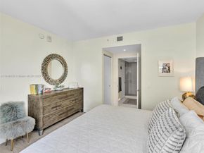 121 NE 34th St 2208, Miami FL 33137