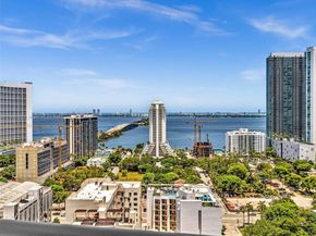 121 NE 34th St 2208, Miami FL 33137