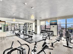 121 NE 34th St 2208, Miami FL 33137