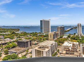 121 NE 34th St 2208, Miami FL 33137