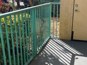 6001 SW 70th St 127, South Miami FL 33143