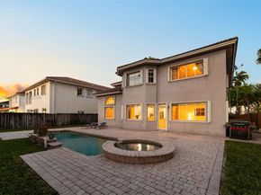 6914 NW 113th Pl, Doral FL 33178