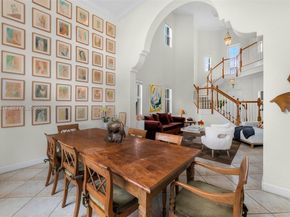6914 NW 113th Pl, Doral FL 33178
