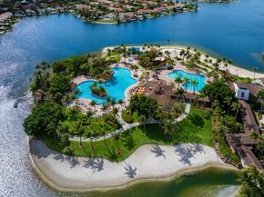 6914 NW 113th Pl, Doral FL 33178