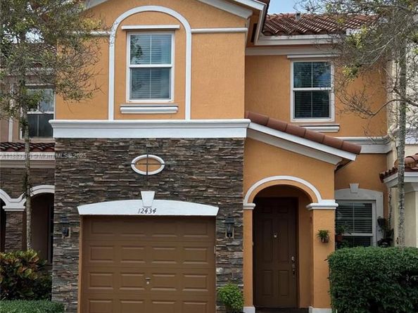 12434 Emerald Creek Mnr, Plantation FL 33325
