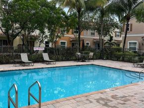 12434 Emerald Creek Mnr, Plantation FL 33325