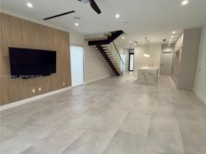 609 NE 8th Ave B, Fort Lauderdale FL 33304