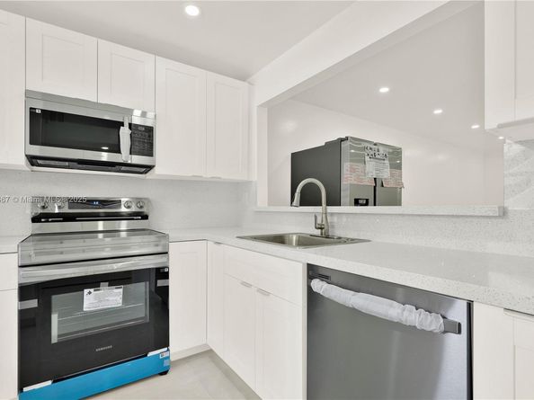 8320 Sands Point Blvd M107, Tamarac FL 33321