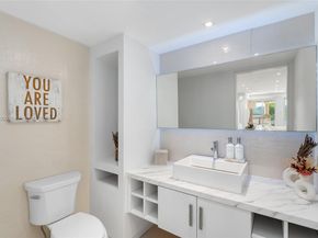 2443 Fisher Island Dr 5403, Miami FL 33109