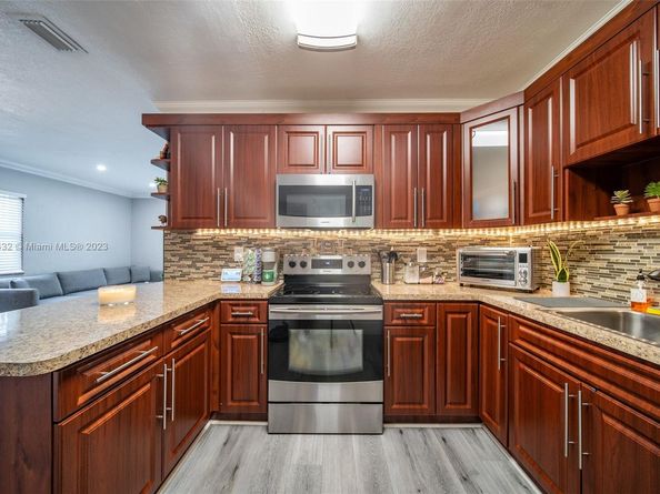 3360 E 10th Ave, Hialeah FL 33013
