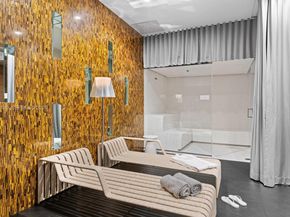 2000 Metropica Way 201, Sunrise FL 33323