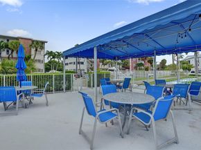 450 Paradise Isle Blvd 201, Hallandale Beach FL 33009