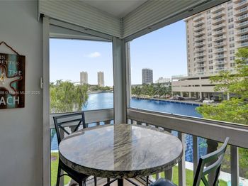 450 Paradise Isle Blvd