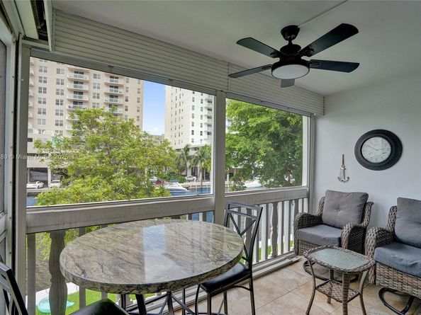 450 Paradise Isle Blvd 201, Hallandale Beach FL 33009