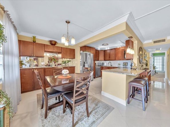 2047 Wolverton C, Boca Raton FL 33434