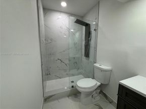 630 Layne Blvd 211, Hallandale Beach FL 33009
