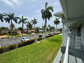 630 Layne Blvd 211, Hallandale Beach FL 33009